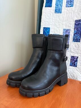 MIA Black Leather Lug-Sole Ankle Boots with Buckle Straps
